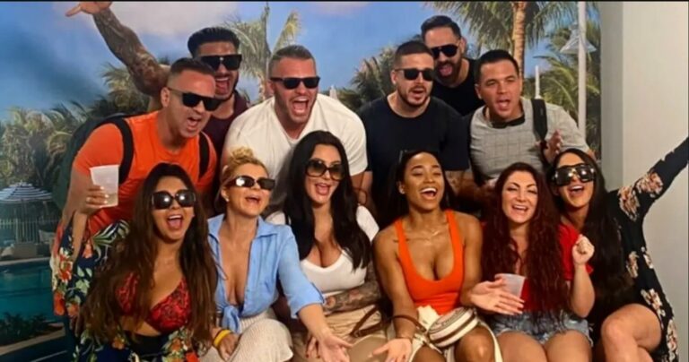 Watch Jersey Shore Family Vacation Season 6 Outside USA On MTV