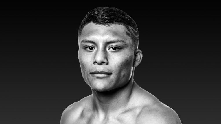 Isaac-Cruz-Gonzalez-fighter-profile